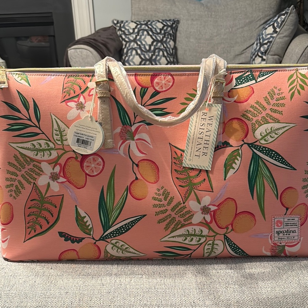 Spartina 449 Voyager Tote Pink Lemonade